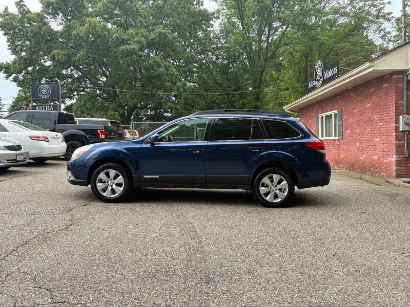 2011 Subaru Outback 2.5i Limited