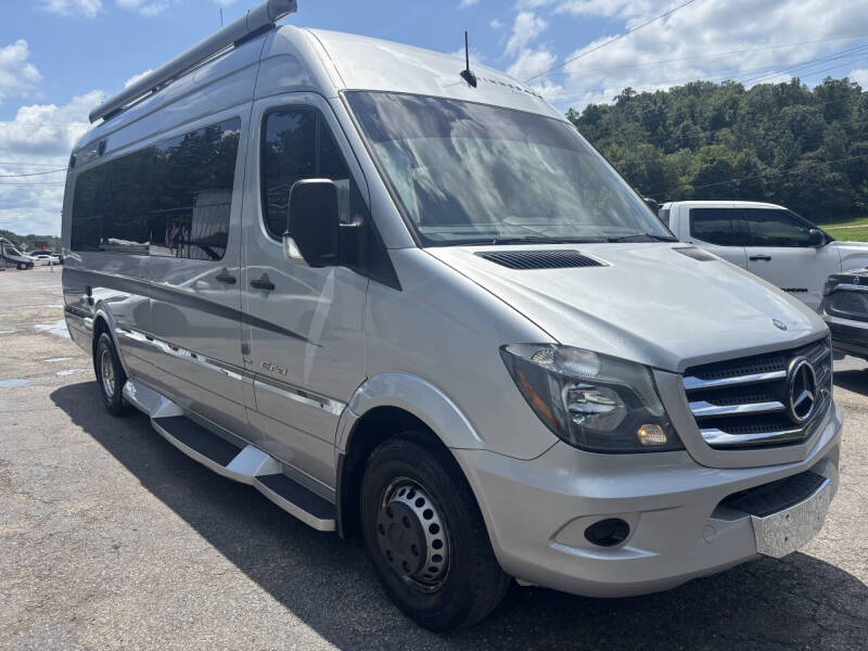 2015 Winnebago ERA BM170X