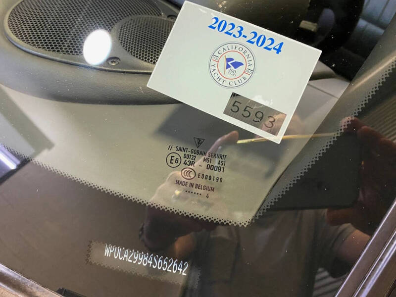 2004 Porsche 911 Carrera 4S