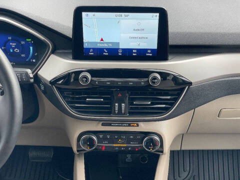 2022 Ford Escape Hybrid SEL