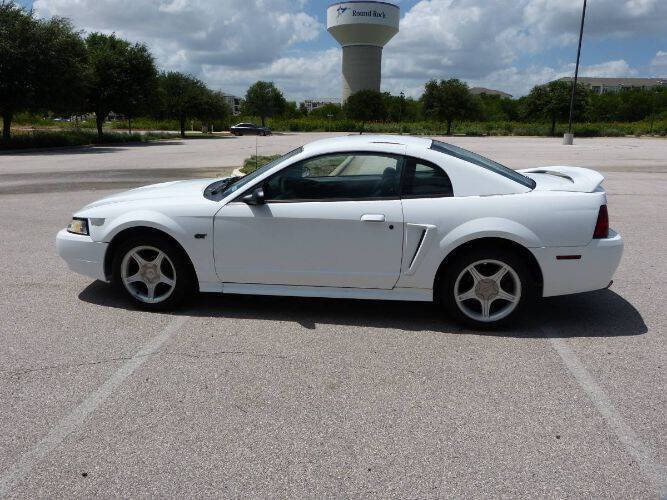 2000 Ford Mustang GT