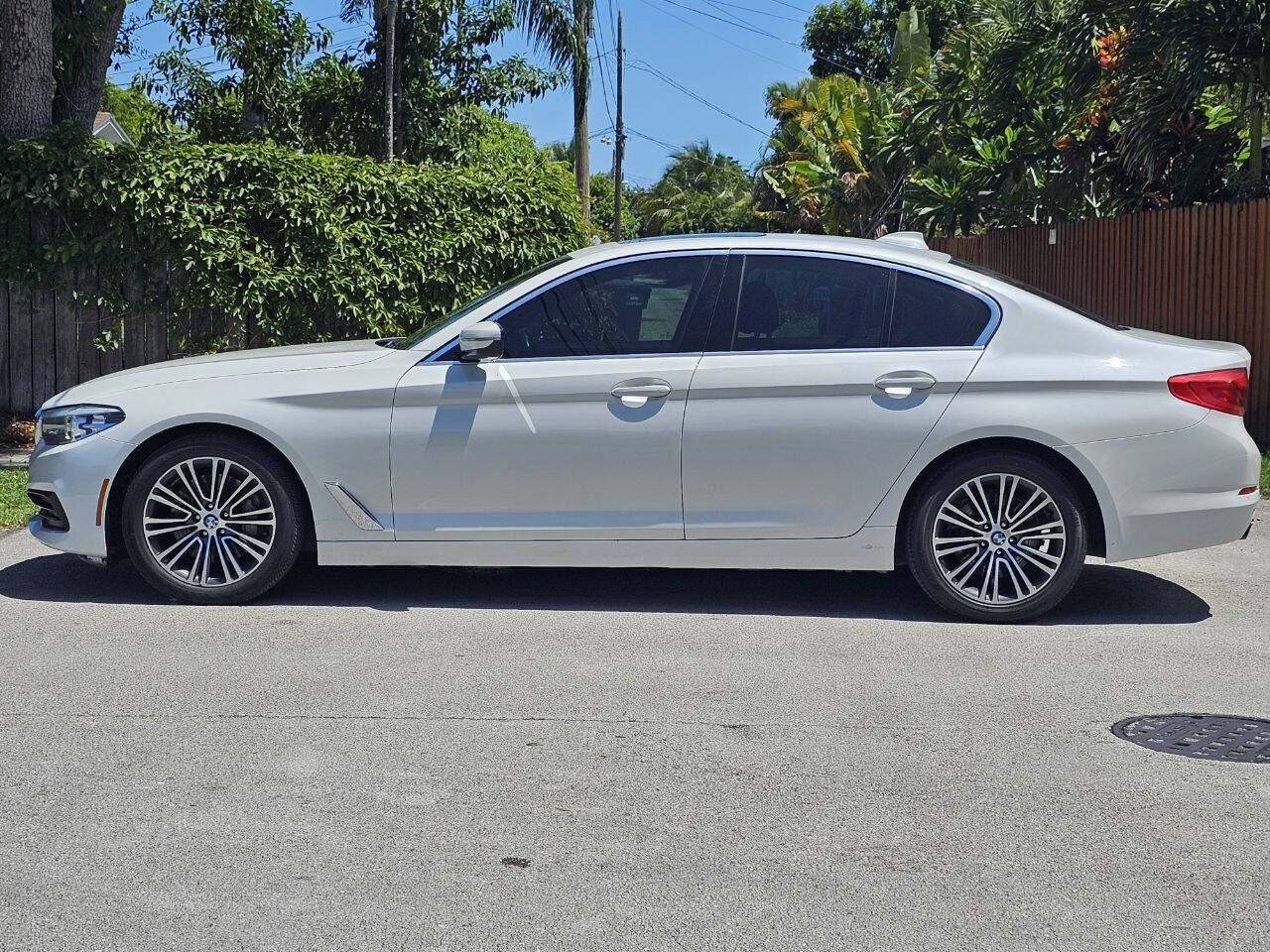 2019 BMW 530i Sedan - $22,095