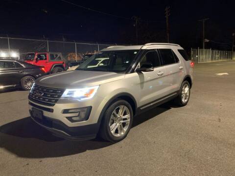 2017 Ford Explorer for sale at Eastclusive Motors LLC in Hasbrouck Heights NJ