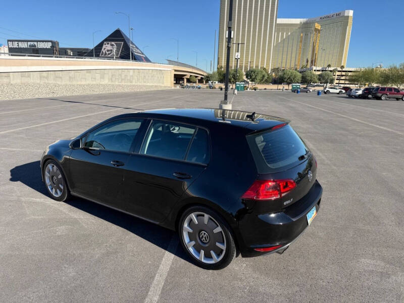 2016 Volkswagen Golf TSI S