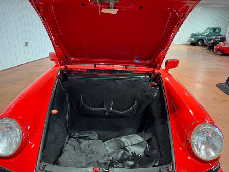 1990 Porsche 911 Carrera 2