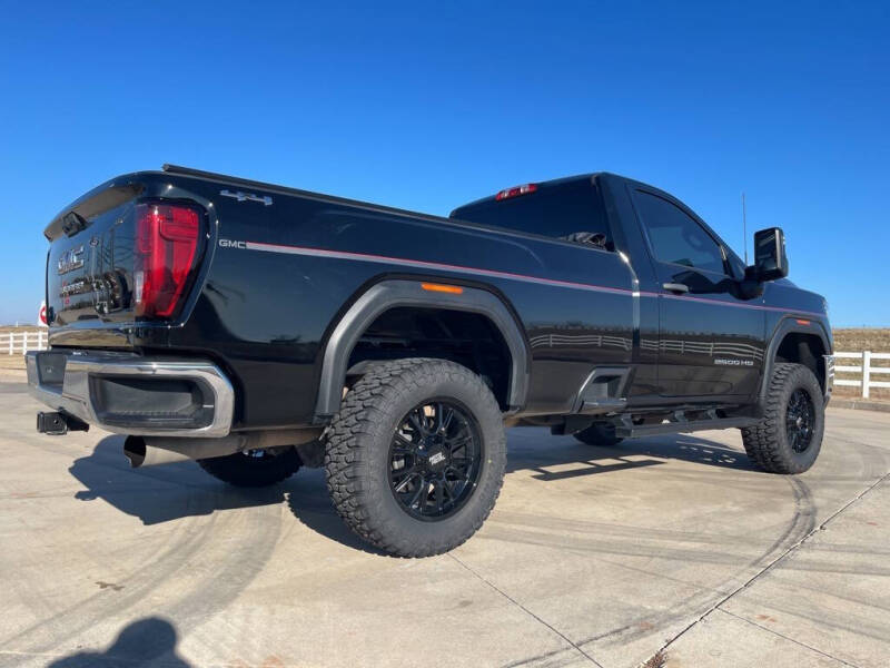 2023 GMC Sierra 2500HD Pro