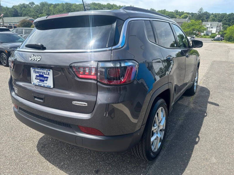 2024 Jeep Compass Latitude Lux