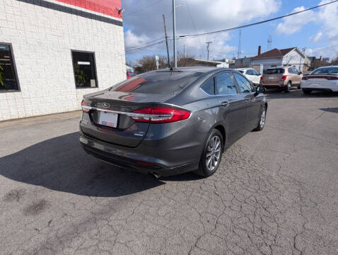 2017 Ford Fusion SE