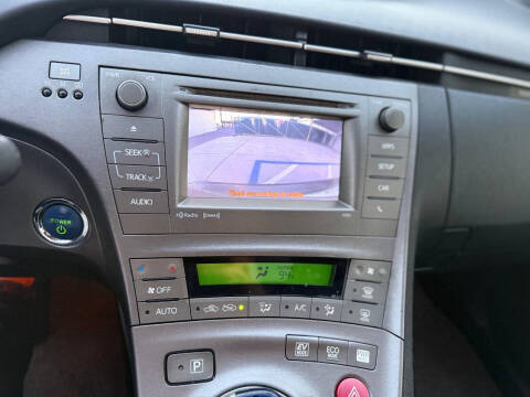 2013 Toyota Prius Three