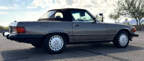 1989 Mercedes-Benz 560-Class 560 SL