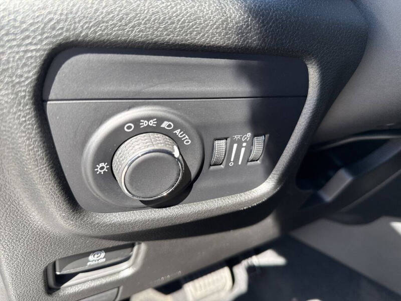 2025 Jeep Grand Cherokee L Laredo X