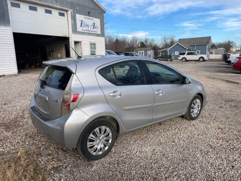 2013 Toyota Prius c Two