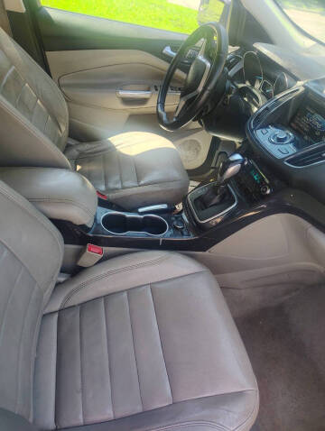 2014 Ford Escape Titanium