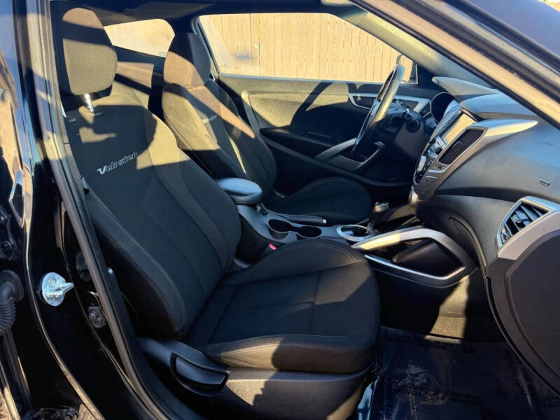 2017 Hyundai Veloster Value Edition