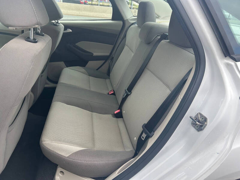 2013 Ford Focus SE