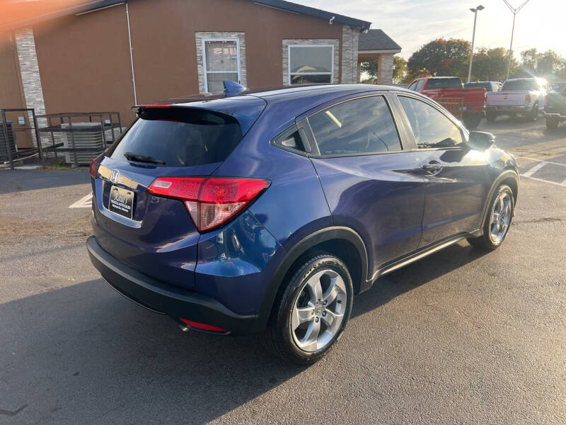 2017 Honda HR-V EX