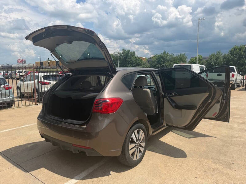 2013 Kia Forte5 EX