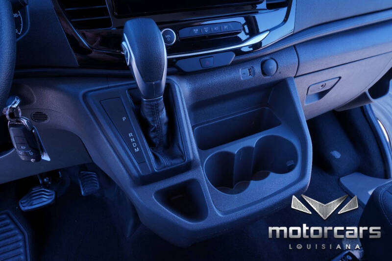 2023 Ford Transit 350 XLT