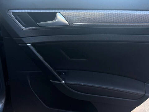 2017 Volkswagen Golf Alltrack