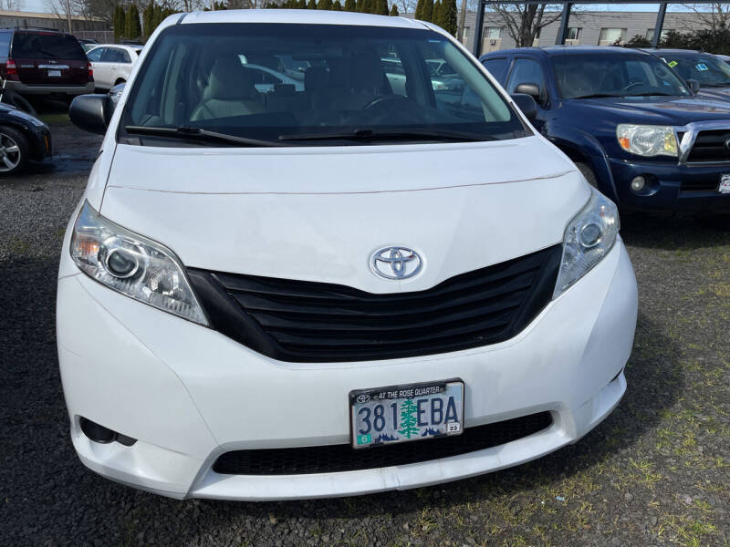 2011 Toyota Sienna for sale at Universal Auto Sales in Salem OR