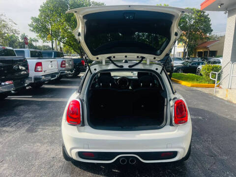 2015 MINI Hardtop 2 Door Cooper S