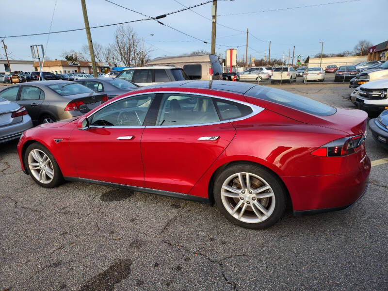 2013 Tesla Model S