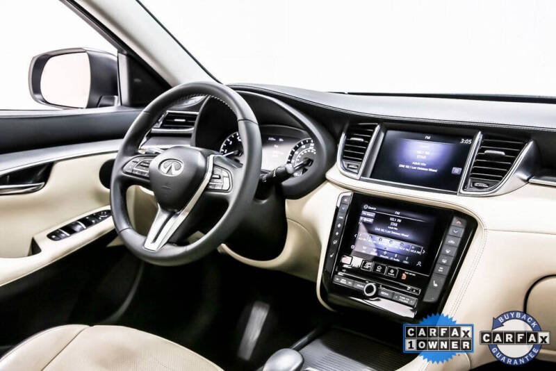 2022 Infiniti QX50 Luxe