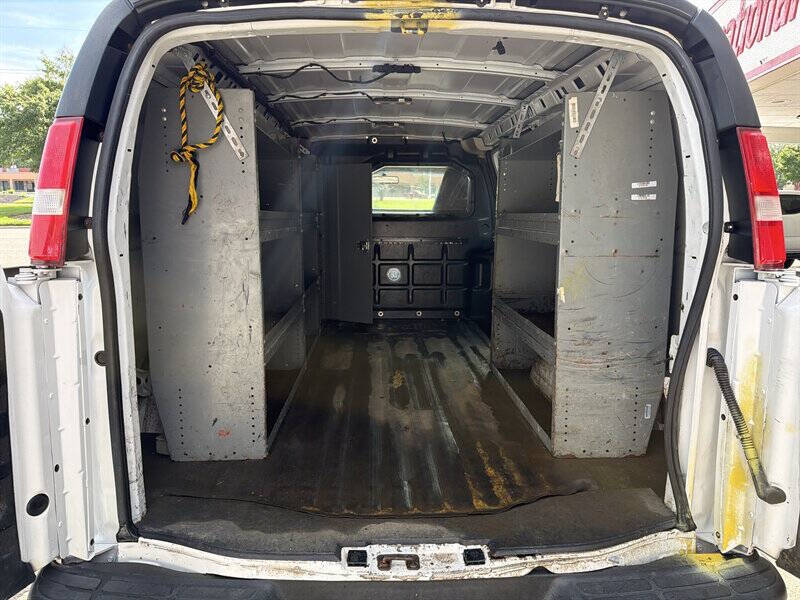2017 Chevrolet Express 2500