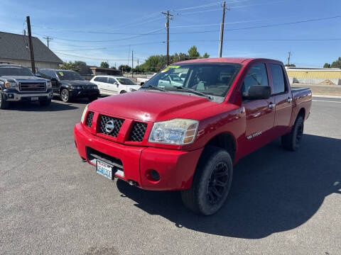 2006 Nissan Titan LE