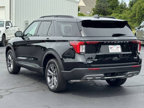 2025 Ford Explorer Active