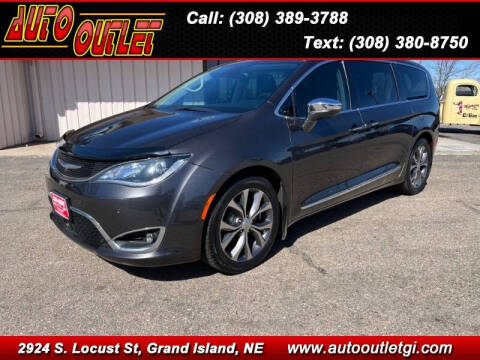 2019 Chrysler Pacifica for sale at Auto Outlet in Grand Island NE
