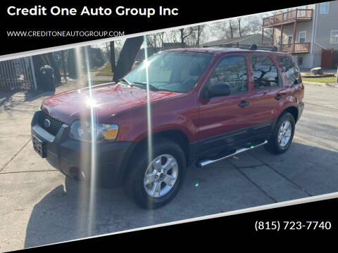 2007 Ford Escape for sale at Credit One Auto Group inc in Joliet IL