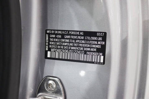 2018 Porsche 911 Carrera GTS