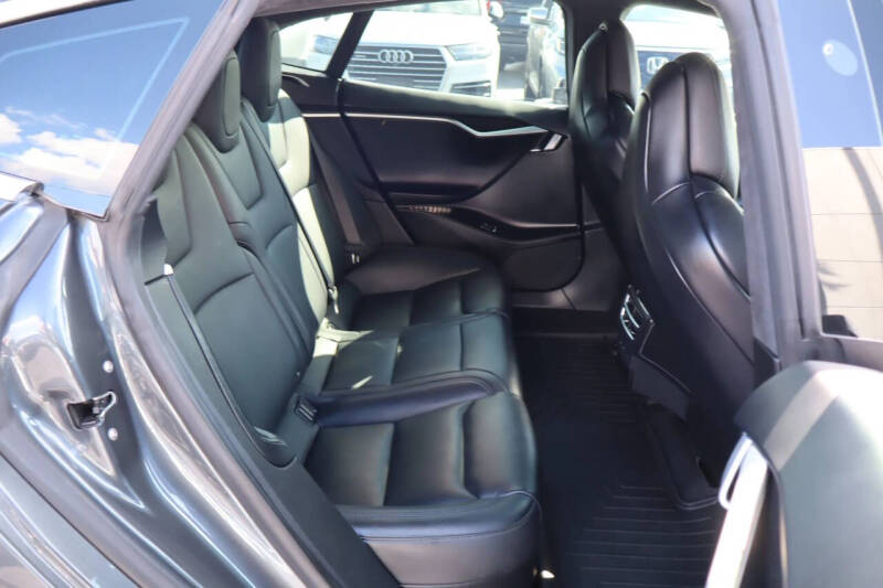 2017 Tesla Model S