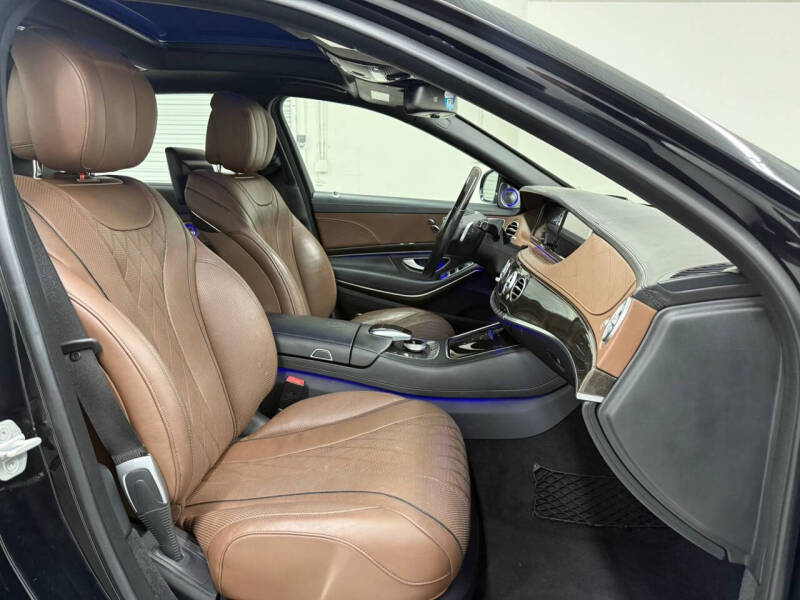 2017 Mercedes-Benz S-Class Mercedes-Maybach S 550 4MATIC