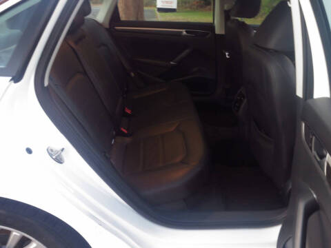 2016 Volkswagen Passat 1.8T SE