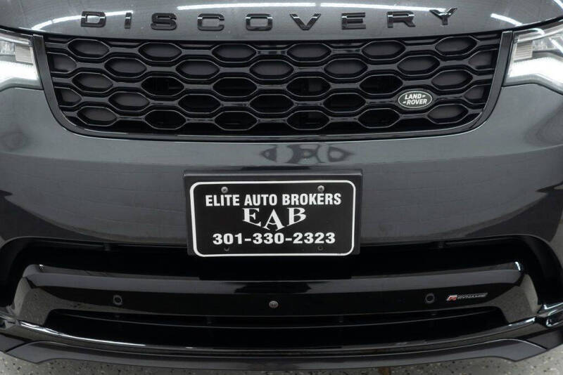 2023 Land Rover Discovery P300 S R-Dynamic