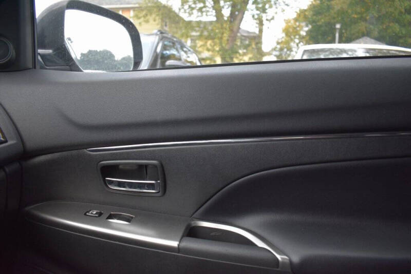 2023 Mitsubishi Outlander Sport