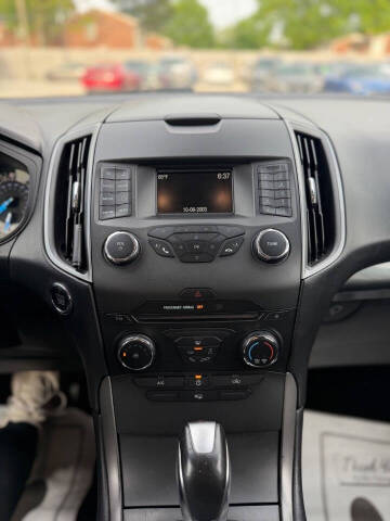2018 Ford Edge SE