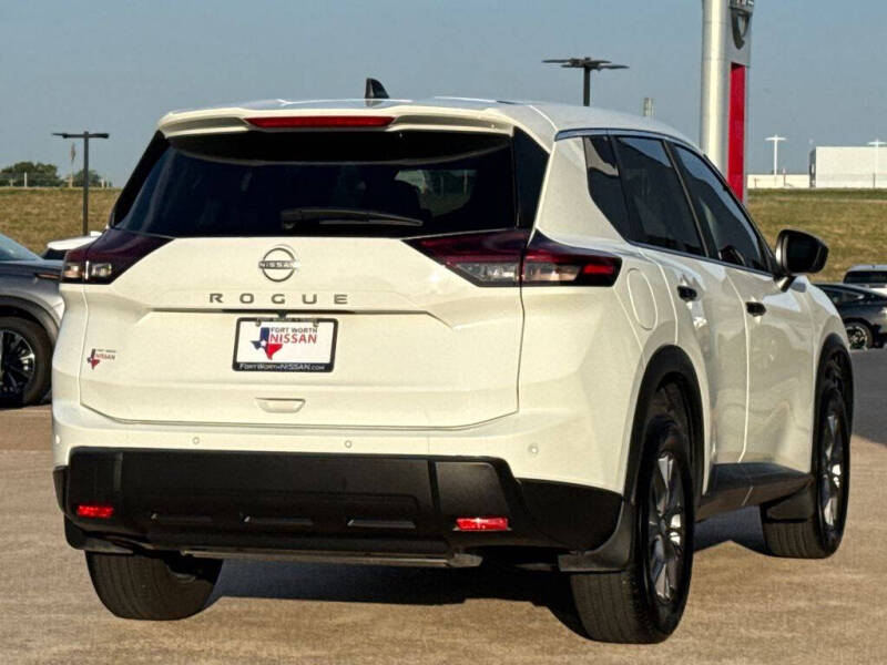 2025 Nissan Rogue S