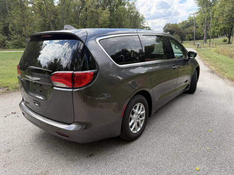 2017 Chrysler Pacifica Touring