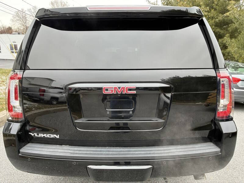 2017 GMC Yukon SLT