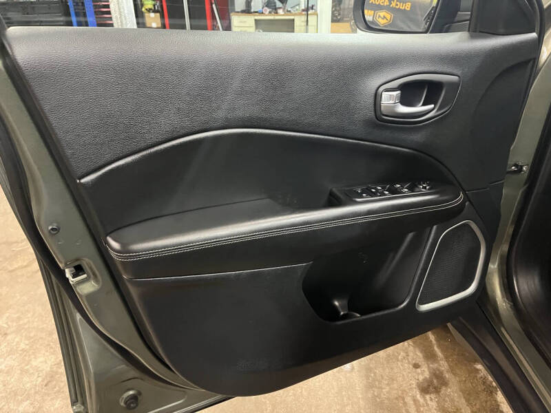 2021 Jeep Compass 80th Anniversary Edition