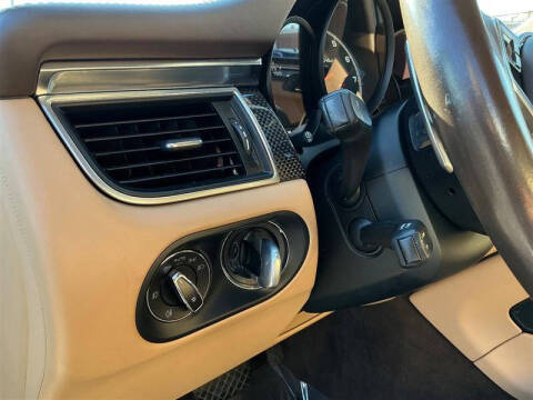 2016 Porsche Macan Turbo