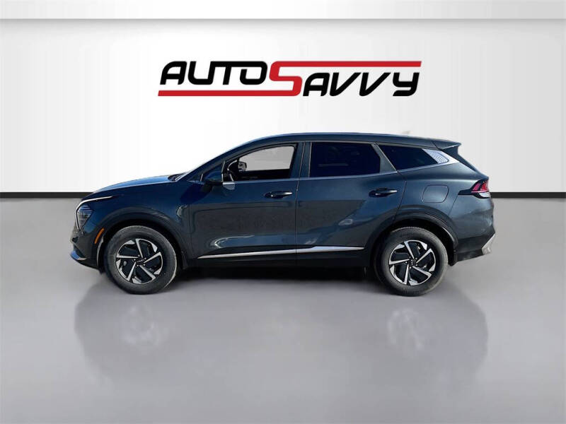 2024 Kia Sportage Hybrid LX