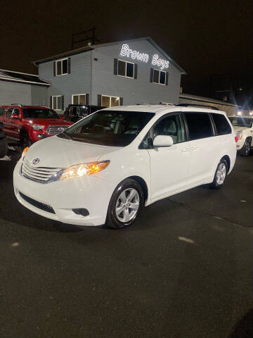 2015 Toyota Sienna for sale at Brown Boys in Yakima WA
