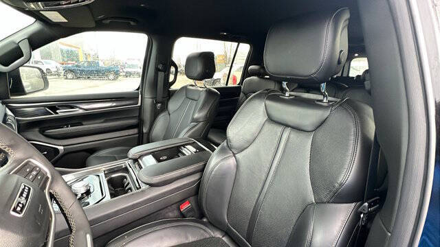 2024 Jeep Wagoneer L