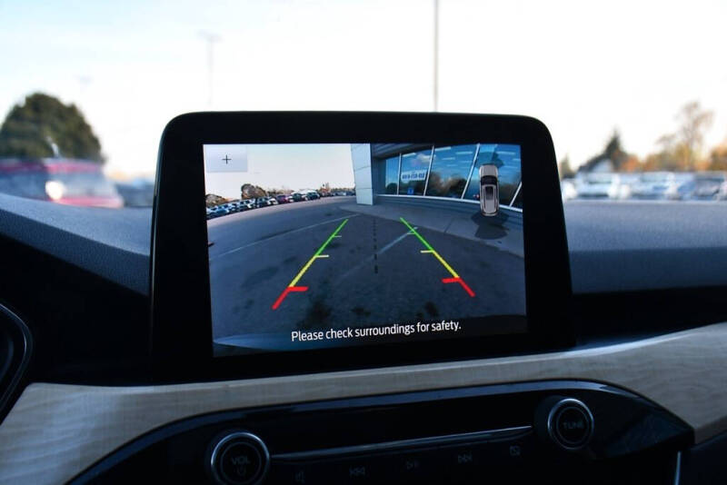 2021 Ford Escape Titanium