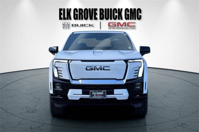 2025 GMC Sierra EV Denali