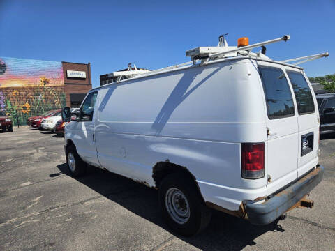 2011 Ford E-Series E-250